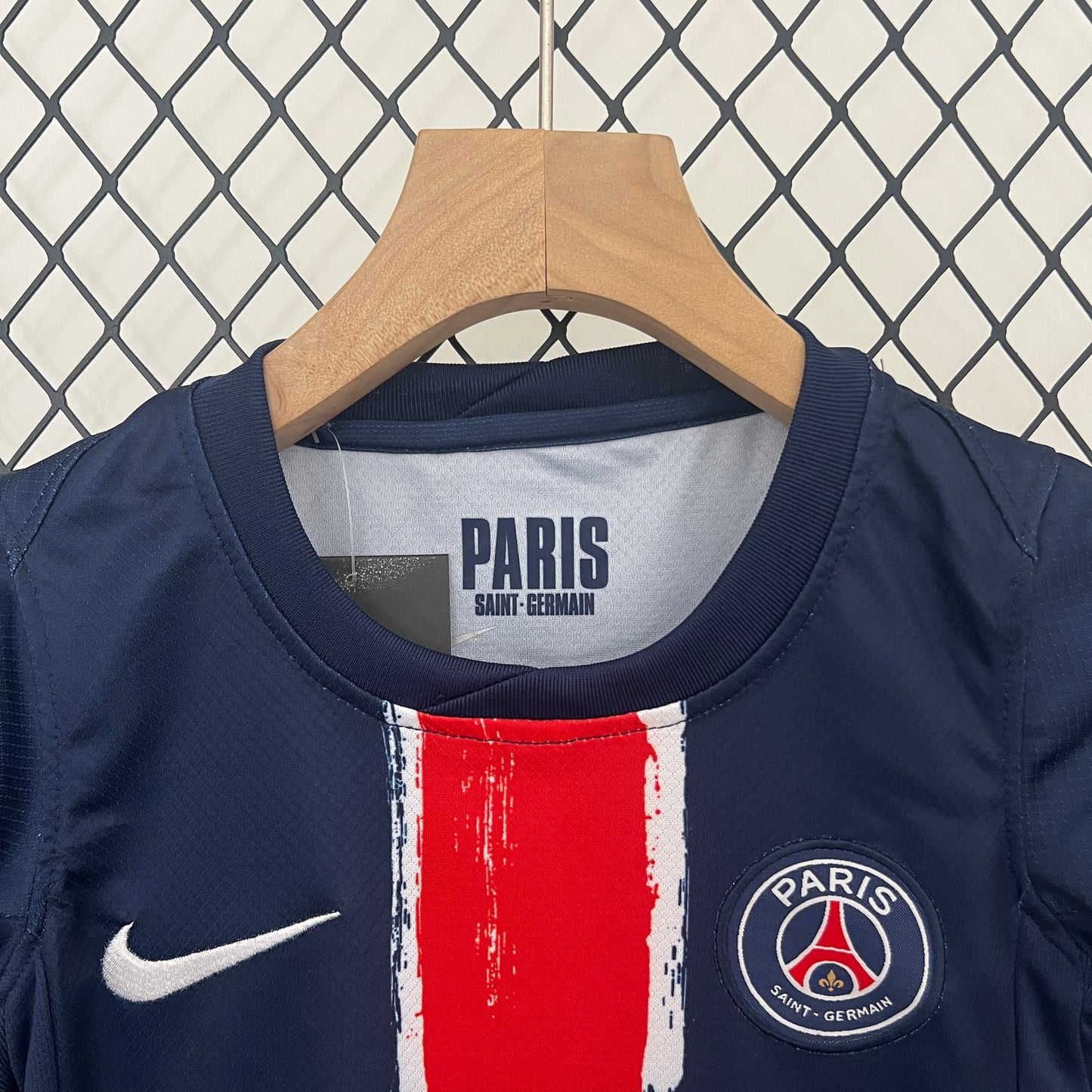 Maillot Enfant Domicile PSG 2024/2025 Taille : 16-28