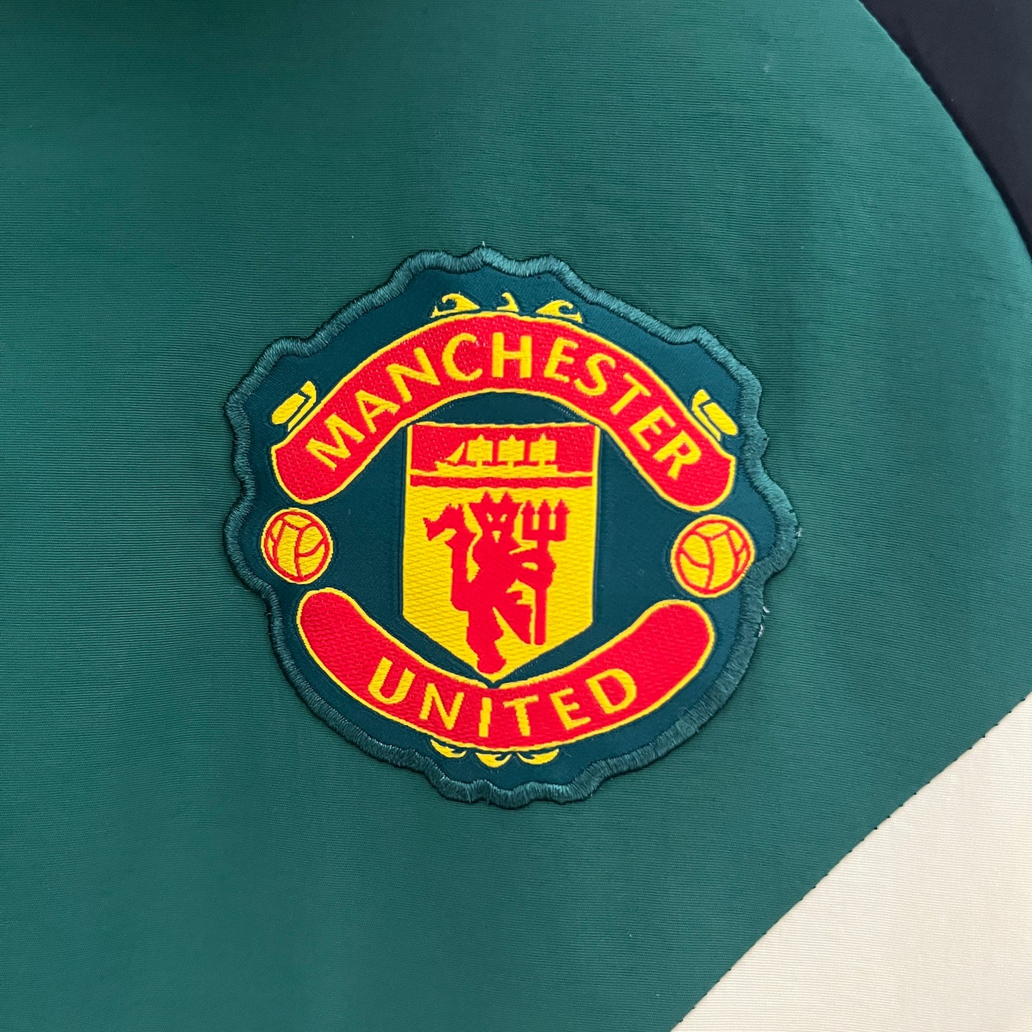 Manteau Trench Réversible Manchester United 2024/2025 S-3XL